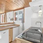 Entier Avec 6 Personnes *