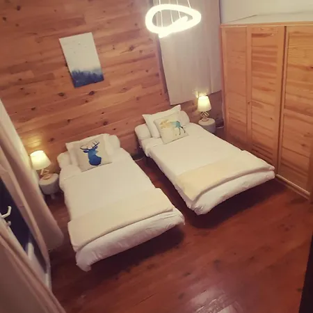 Entier Avec 6 Personnes Seyne