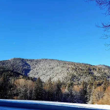 Entier Avec 6 Personnes