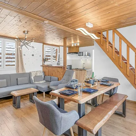 Entier Avec 6 Personnes Holiday home