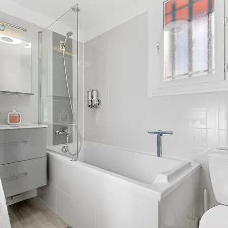 Holiday home Entier Avec 6 Personnes *