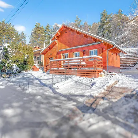 Entier Avec 6 Personnes Holiday home *